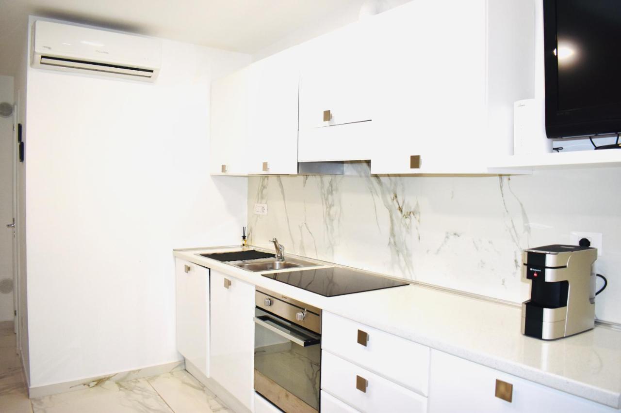 Chic House Apartment Bari Luaran gambar