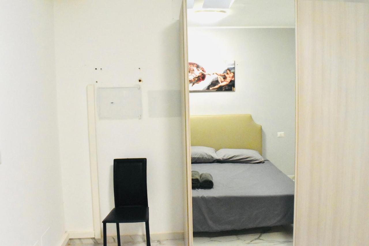 Chic House Apartment Bari Luaran gambar