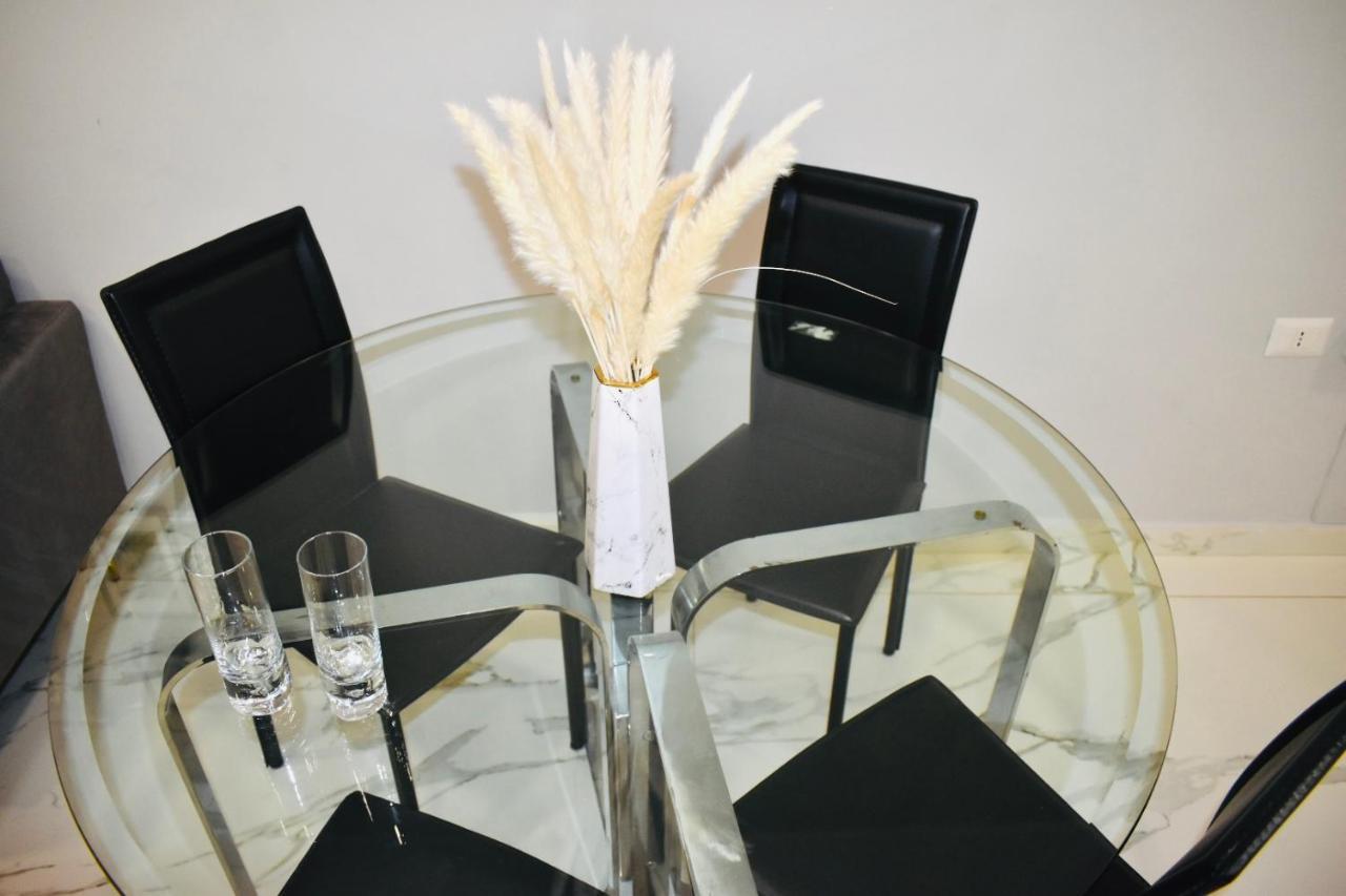 Chic House Apartment Bari Luaran gambar