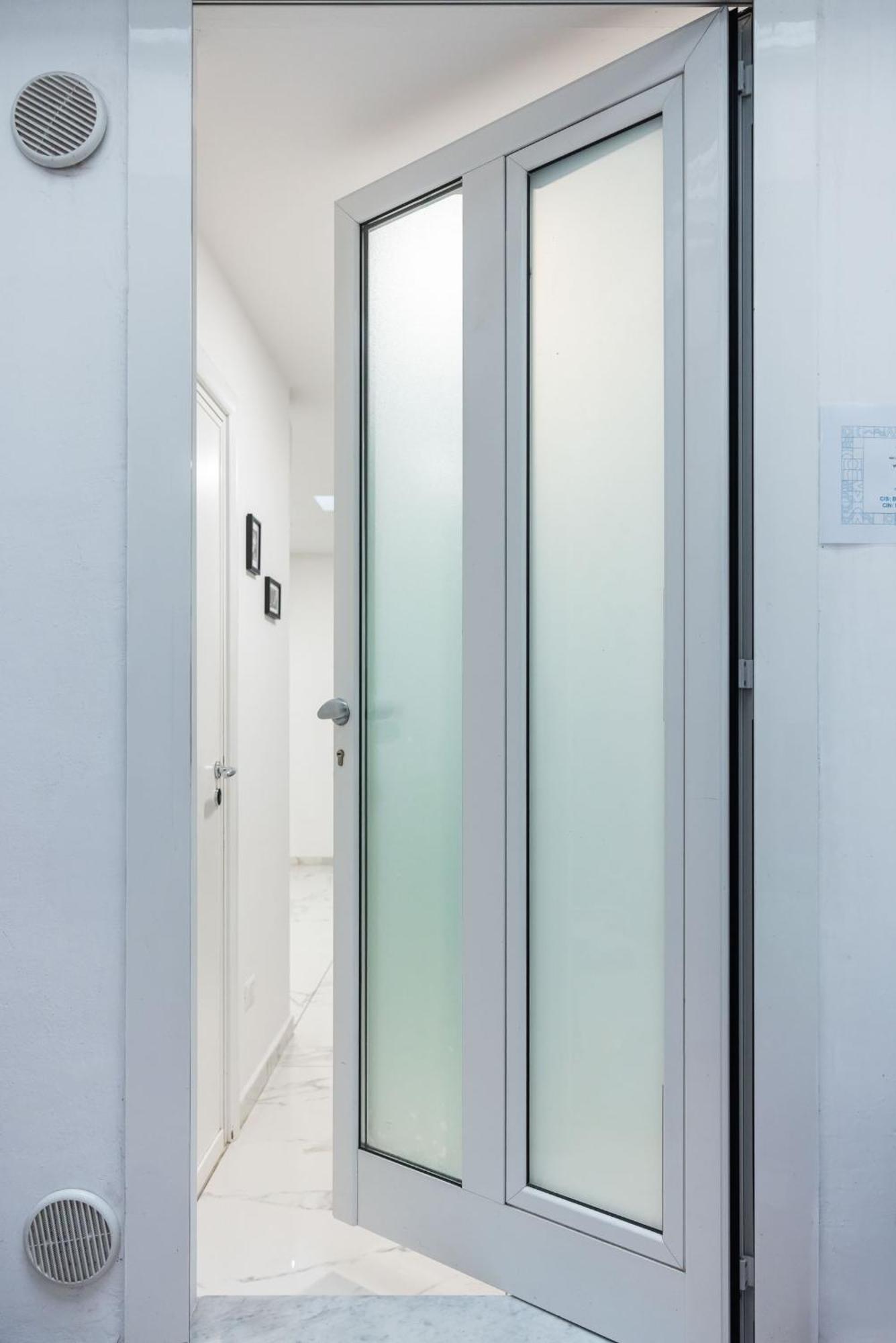Chic House Apartment Bari Luaran gambar