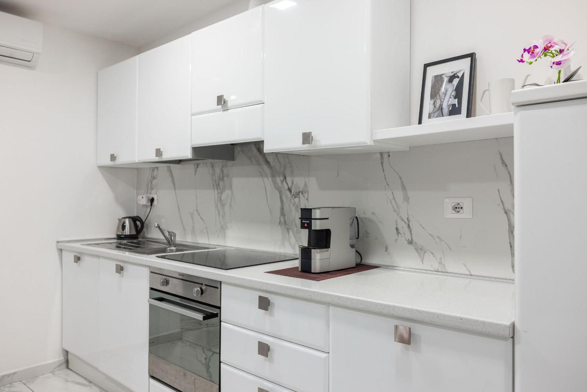 Chic House Apartment Bari Luaran gambar